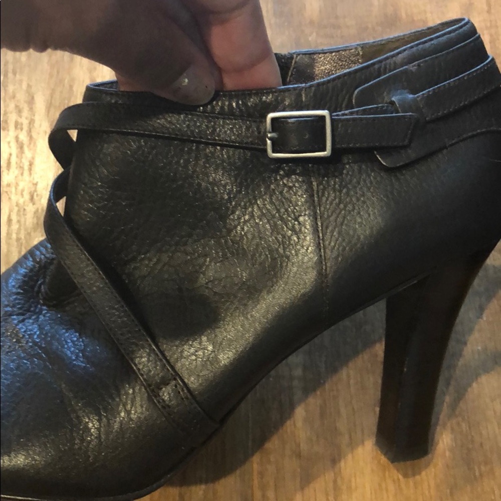 Brooks brothers ankle boot